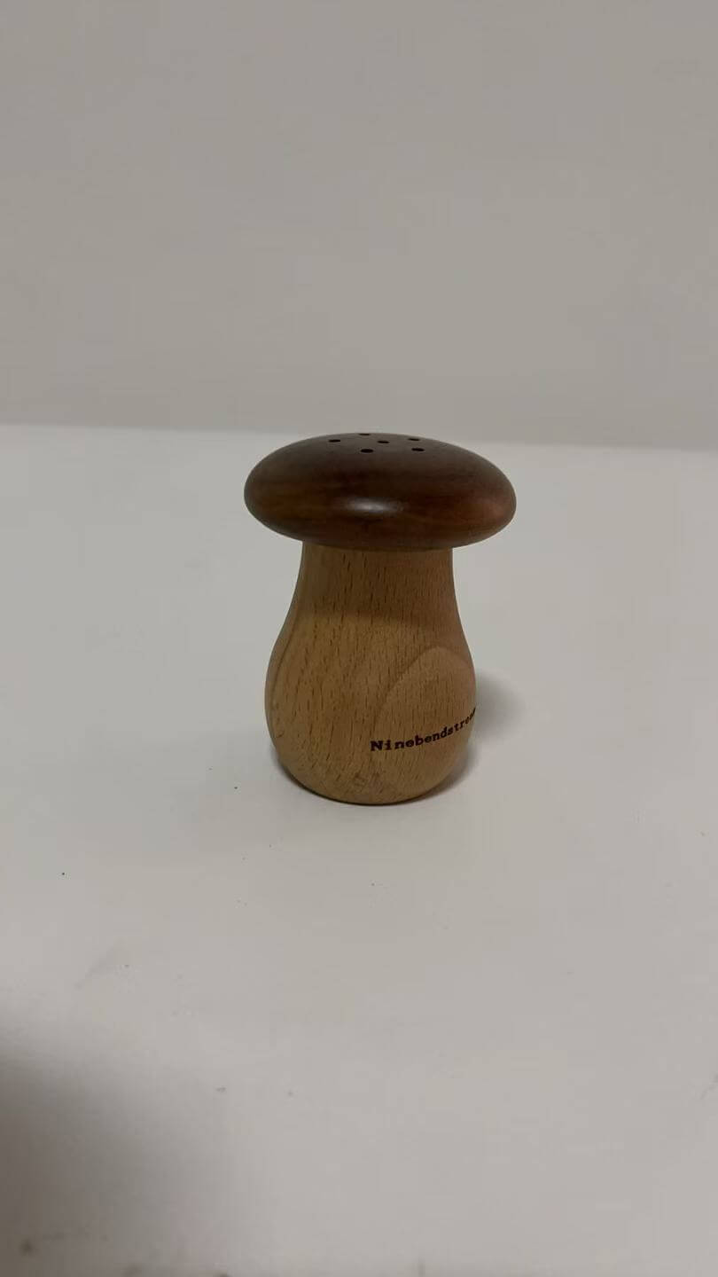 Toothpick Holder, Cute Mushroom Toothpick Dispenser, Kitchen Home Restaurant Dining Room Toothpick Container Birthday Mother's Hostess Gift for Friend Family Wooden Decoration